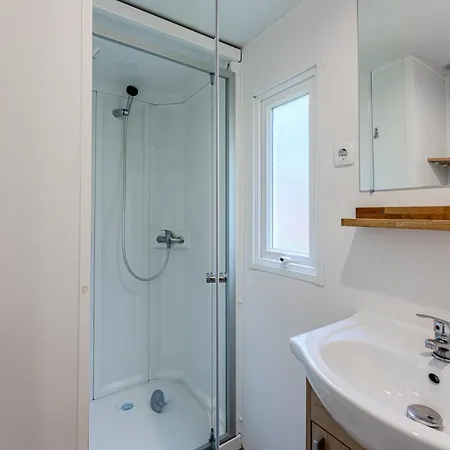 2 Avec Clim 아파트 *