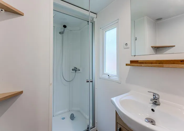 2 Avec Clim Apartamento *